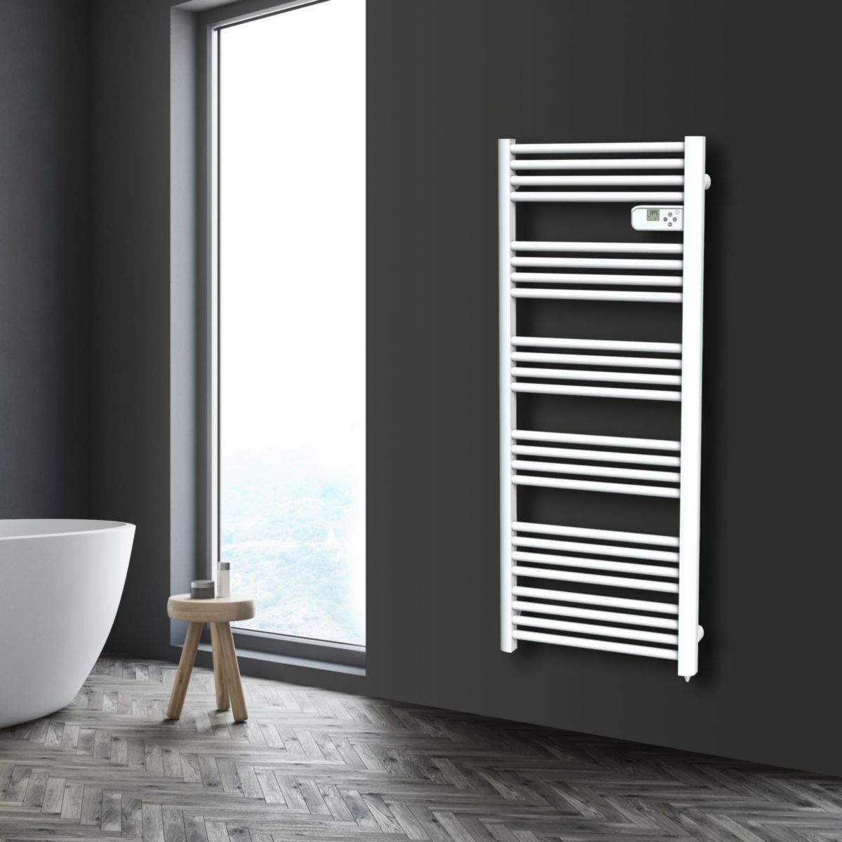 Radiateur sèche-serviette électrique ALTERNA programmable 750W 1365x545mm tube rond Réf. DDD750WT151DA. Habitat-cg.com, c'est l'assurance de trouver des solutions pour tous les corps de métier. Électriciens, plombiers, maçons : chaque professionnel trouvera son bonheur. Équipez-vous avec le meilleur matériel pour des résultats impeccables.